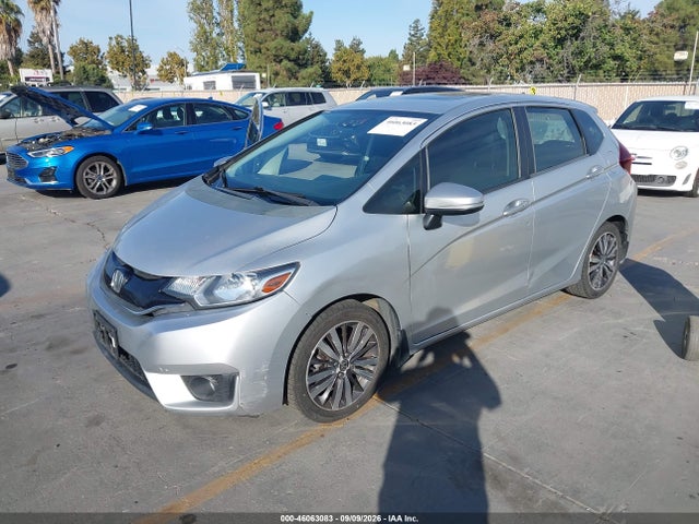 46063083 :رقم المزاد ، 3HGGK5H85FM761243 vin ، 2015 Honda Fit Ex/ex-l مزاد بيع