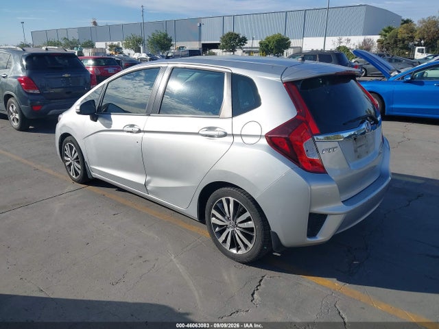 46063083 :رقم المزاد ، 3HGGK5H85FM761243 vin ، 2015 Honda Fit Ex/ex-l مزاد بيع
