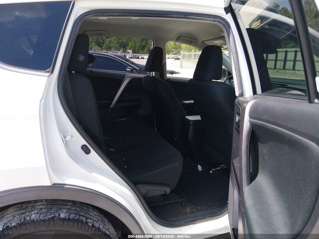 2017 Toyota Rav4 Le მანქანა იყიდება აუქციონზე, vin: JTMZFREV4HJ141898, აუქციონის ნომერი: 46063090