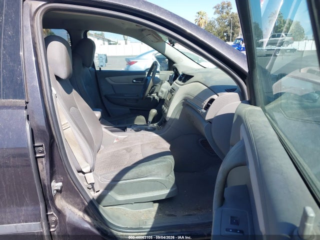 1GNKVFKD5HJ119611 Chevrolet Traverse Ls