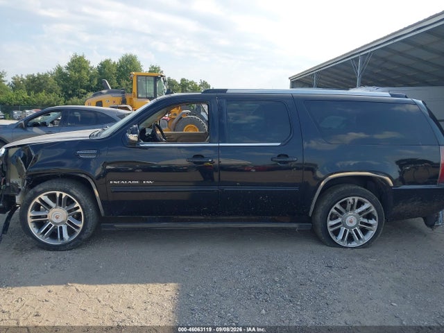 Aukcja sprzedaży 2013 Cadillac Escalade Esv Premium, vin: 1GYS4JEF1DR203989, numer aukcji: 46063119