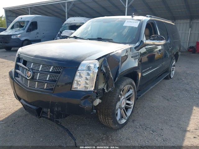 Aukcja sprzedaży 2013 Cadillac Escalade Esv Premium, vin: 1GYS4JEF1DR203989, numer aukcji: 46063119