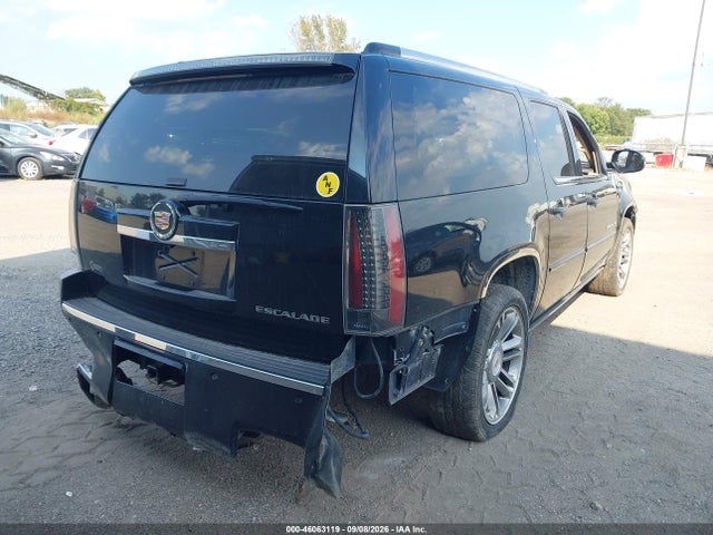 Aukcja sprzedaży 2013 Cadillac Escalade Esv Premium, vin: 1GYS4JEF1DR203989, numer aukcji: 46063119