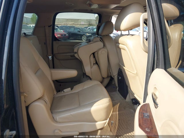 Aukcja sprzedaży 2013 Cadillac Escalade Esv Premium, vin: 1GYS4JEF1DR203989, numer aukcji: 46063119