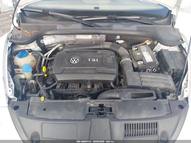 46063132 :رقم المزاد ، 3VW517AT5EM816787 vin ، 2014 Volkswagen Beetle 1.8t مزاد بيع