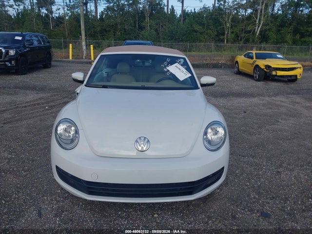 46063132 :رقم المزاد ، 3VW517AT5EM816787 vin ، 2014 Volkswagen Beetle 1.8t مزاد بيع