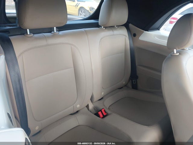 46063132 :رقم المزاد ، 3VW517AT5EM816787 vin ، 2014 Volkswagen Beetle 1.8t مزاد بيع