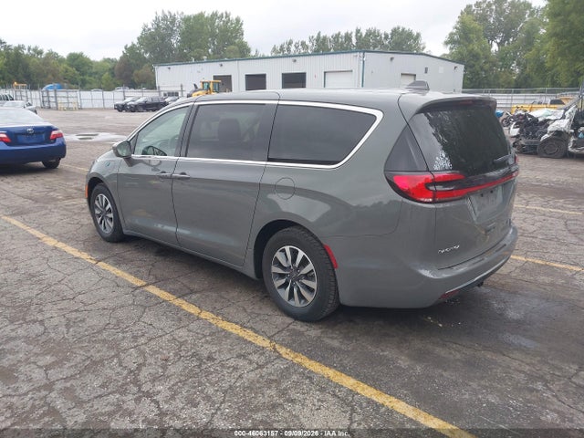 Продажа на аукционе авто 2022 Chrysler Pacifica Hybrid Touring L, vin: 2C4RC1L71NR124238, номер лота: 46063157