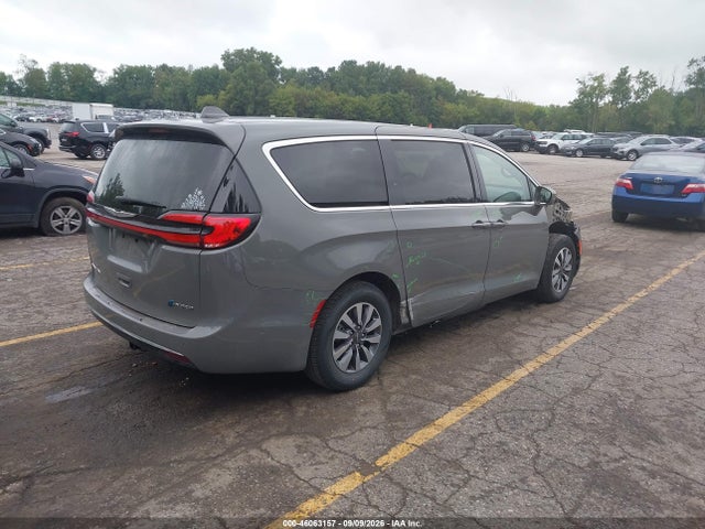 Продажа на аукционе авто 2022 Chrysler Pacifica Hybrid Touring L, vin: 2C4RC1L71NR124238, номер лота: 46063157