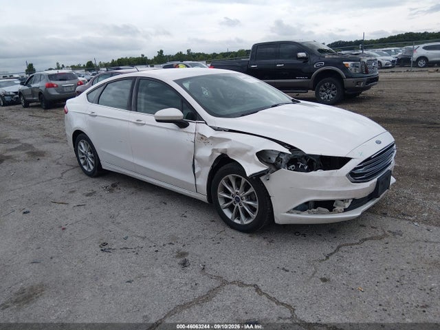 46063244 :رقم المزاد ، 3FA6P0H77HR215366 vin ، 2017 Ford Fusion Se مزاد بيع