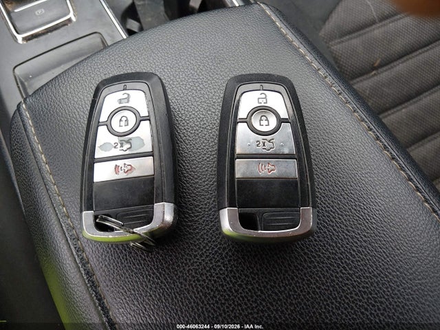 Продажа на аукционе авто 2017 Ford Fusion Se, vin: 3FA6P0H77HR215366, номер лота: 46063244
