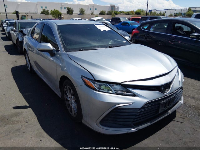 Toyota CAMRY LE 2023 4T1C11AK2PU781604 Image 13