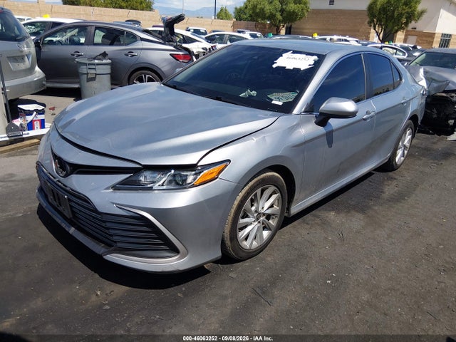 Toyota CAMRY LE 2023 4T1C11AK2PU781604 Image 2