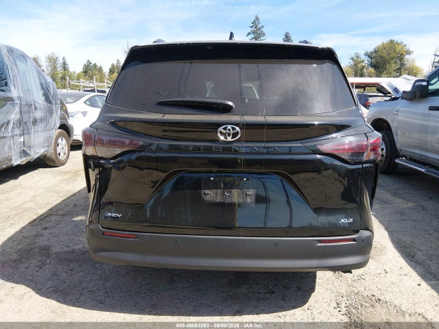 Toyota SIENNA XLE 2026 5TDYRKEC6TS324594 Image 16