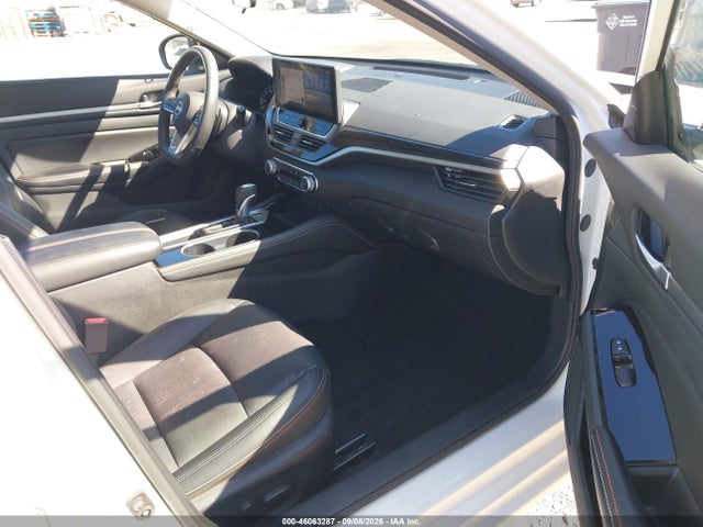 1N4BL4CV5RN343939 Nissan Altima Sr Fwd