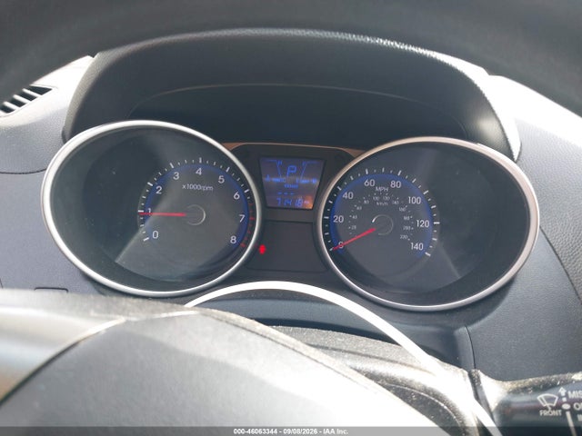 Продажа на аукционе авто 2015 Hyundai Tucson Gls, vin: KM8JTCAF8FU077597, номер лота: 46063344