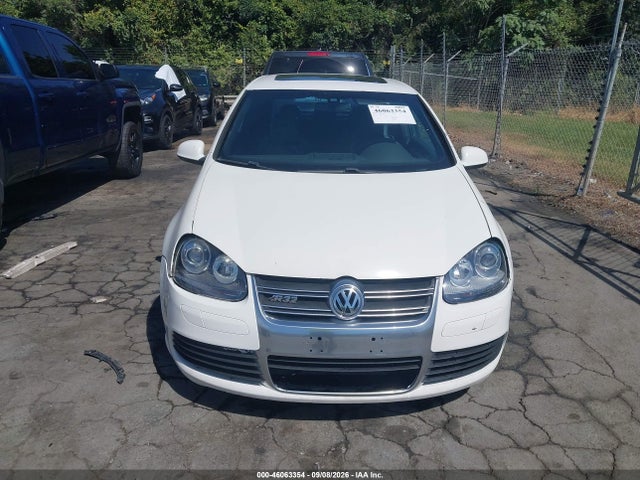 Продажа на аукционе авто 2008 Volkswagen R32, vin: WVWKC71KX8W248323, номер лота: 46063354
