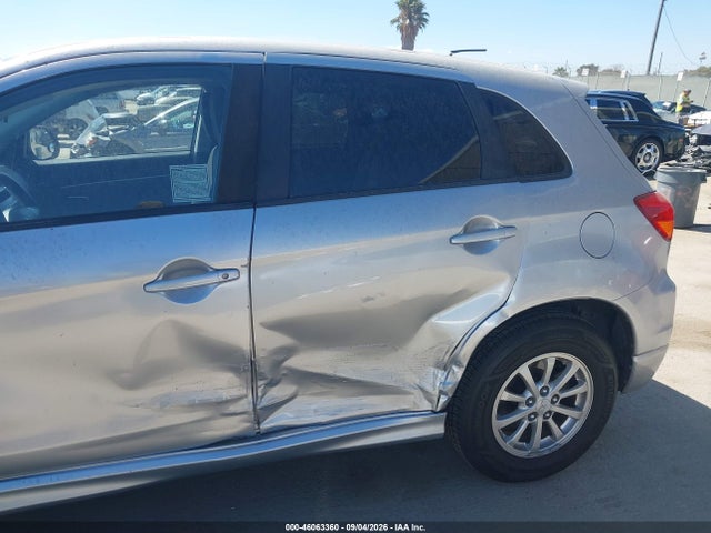 2011 Mitsubishi Outlander Sport Es მანქანა იყიდება აუქციონზე, vin: JA4AP3AU3BZ008489, აუქციონის ნომერი: 46063360