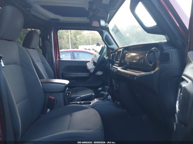 Продажа на аукционе авто 2021 Jeep Wrangler Unlimited Sport Altitude 4x4, vin: 1C4HJXDNXMW604902, номер лота: 46063424