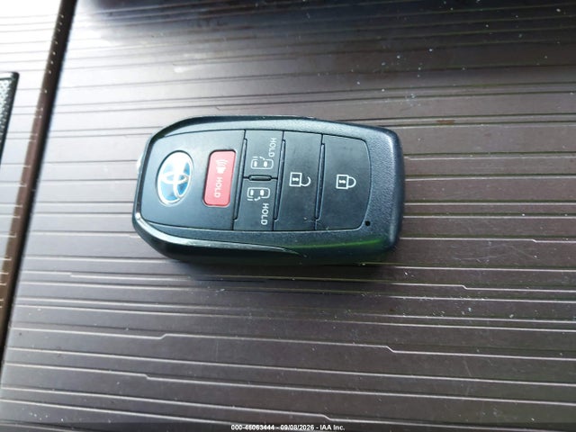Aukcja sprzedaży 2021 Toyota Sienna Le, vin: 5TDBSKFC8MS020502, numer aukcji: 46063444