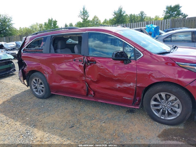 Aukcja sprzedaży 2021 Toyota Sienna Le, vin: 5TDBSKFC8MS020502, numer aukcji: 46063444