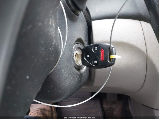 2013 Honda Civic Hybrid მანქანა იყიდება აუქციონზე, vin: 19XFB4F20DE002400, აუქციონის ნომერი: 46063449