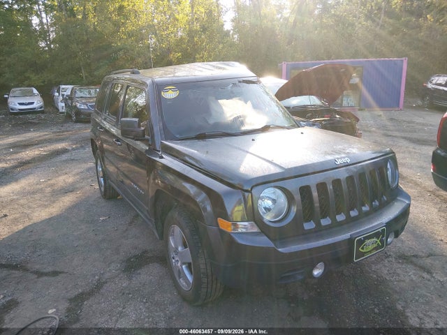 46063457 :رقم المزاد ، 1C4NJRFB7HD174684 vin ، 2017 Jeep Patriot Latitude 4x4 مزاد بيع