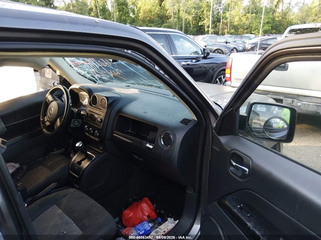 46063457 :رقم المزاد ، 1C4NJRFB7HD174684 vin ، 2017 Jeep Patriot Latitude 4x4 مزاد بيع