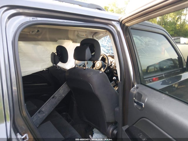 46063457 :رقم المزاد ، 1C4NJRFB7HD174684 vin ، 2017 Jeep Patriot Latitude 4x4 مزاد بيع