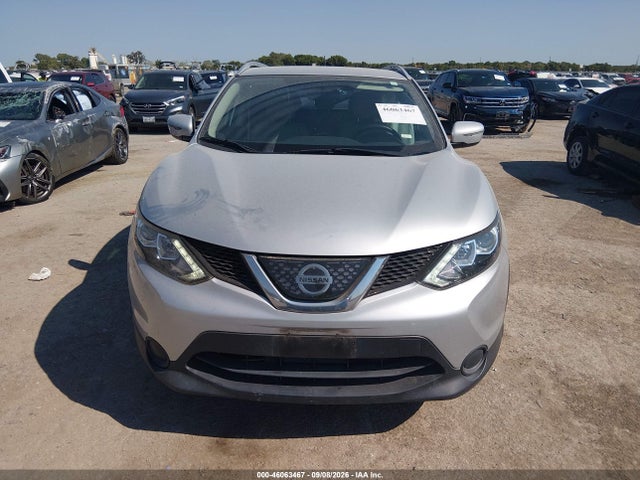 46063467 :رقم المزاد ، JN1BJ1CP5JW153866 vin ، 2018 Nissan Rogue Sport Sv مزاد بيع