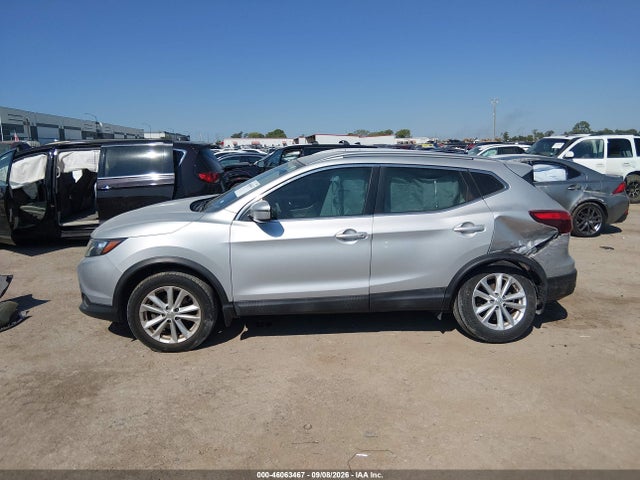 46063467 :رقم المزاد ، JN1BJ1CP5JW153866 vin ، 2018 Nissan Rogue Sport Sv مزاد بيع