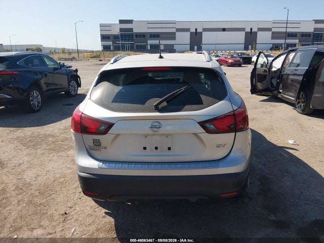 46063467 :رقم المزاد ، JN1BJ1CP5JW153866 vin ، 2018 Nissan Rogue Sport Sv مزاد بيع