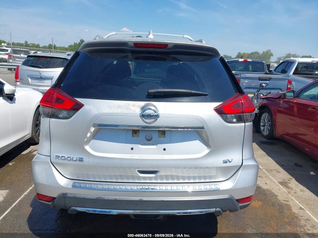 46063470 :رقم المزاد ، KNMAT2MTXHP515358 vin ، 2017 Nissan Rogue Sv مزاد بيع