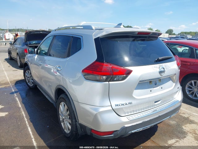 46063470 :رقم المزاد ، KNMAT2MTXHP515358 vin ، 2017 Nissan Rogue Sv مزاد بيع