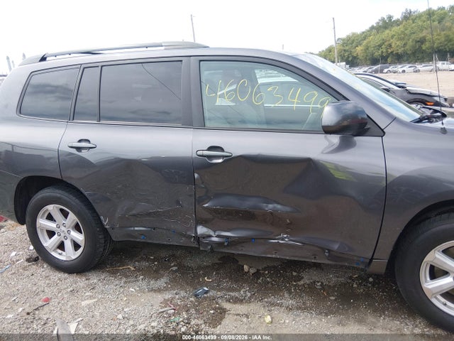 46063499 :رقم المزاد ، 5TDBK3EHXAS020886 vin ، 2010 Toyota Highlander Base V6 مزاد بيع