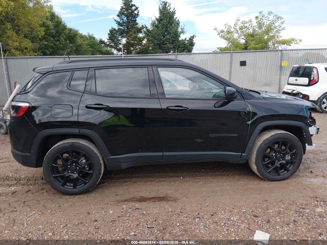 2025 Jeep Compass Latitude 4x4 მანქანა იყიდება აუქციონზე, vin: 3C4NJDBN6ST570495, აუქციონის ნომერი: 46063516