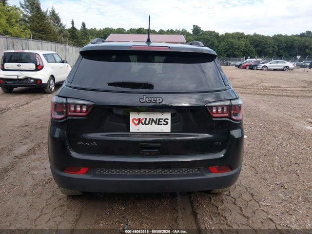 2025 Jeep Compass Latitude 4x4 მანქანა იყიდება აუქციონზე, vin: 3C4NJDBN6ST570495, აუქციონის ნომერი: 46063516