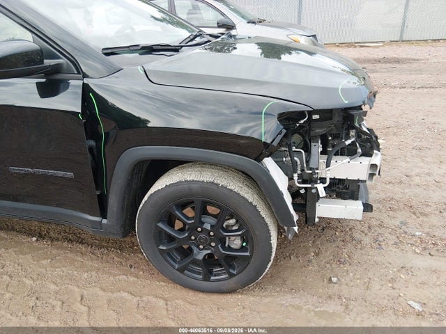 2025 Jeep Compass Latitude 4x4 მანქანა იყიდება აუქციონზე, vin: 3C4NJDBN6ST570495, აუქციონის ნომერი: 46063516