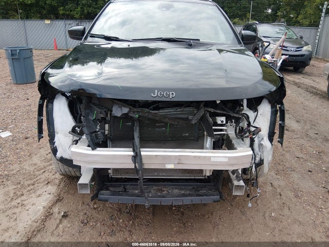 2025 Jeep Compass Latitude 4x4 მანქანა იყიდება აუქციონზე, vin: 3C4NJDBN6ST570495, აუქციონის ნომერი: 46063516