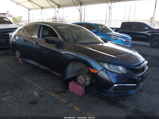 46063557 :رقم المزاد ، 2HGFC2F68LH587865 vin ، 2020 Honda Civic Lx مزاد بيع