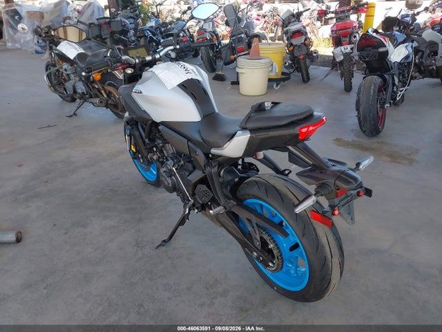 Yamaha Mtn690 2025 JYARM48E2SA002831 Image 3