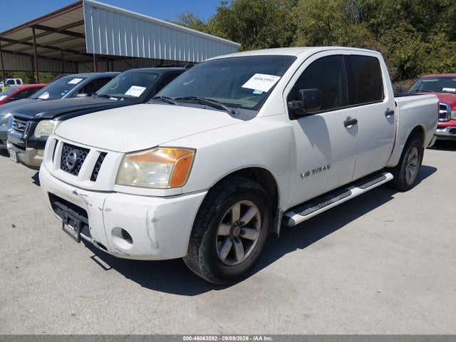 46063592 :رقم المزاد ، 1N6AA0EK9BN320674 vin ، 2011 Nissan Titan S مزاد بيع