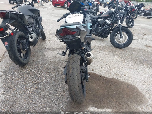Kawasaki EX400 2020 JKAEXKG14LDA67299 Image 6