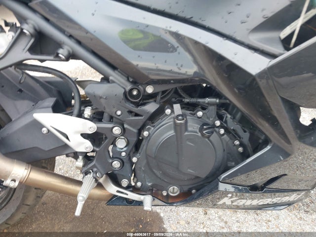 Kawasaki EX400 2020 JKAEXKG14LDA67299 Image 8