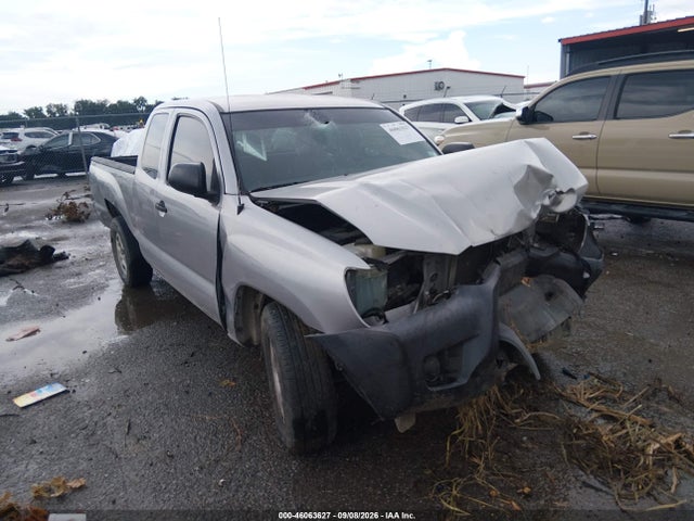 2015 Toyota Tacoma მანქანა იყიდება აუქციონზე, vin: 5TFTX4CN9FX060883, აუქციონის ნომერი: 46063627