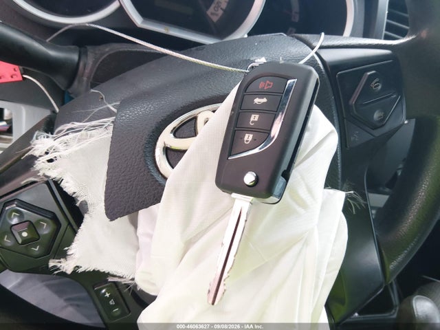 2015 Toyota Tacoma მანქანა იყიდება აუქციონზე, vin: 5TFTX4CN9FX060883, აუქციონის ნომერი: 46063627