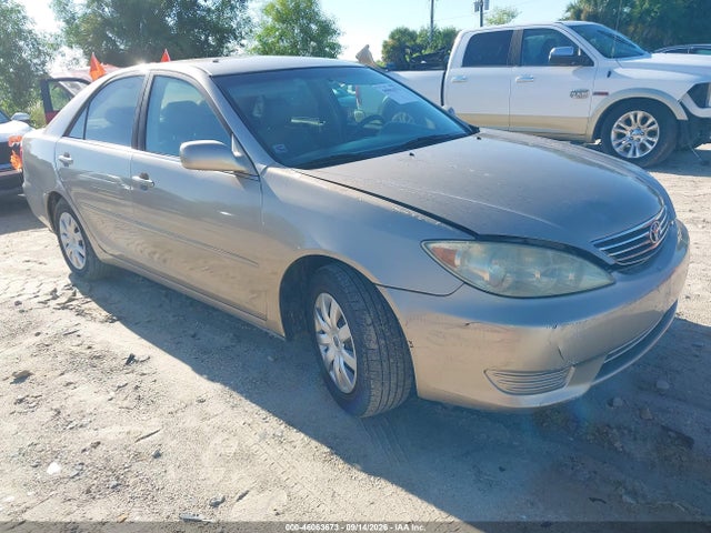 46063673 :رقم المزاد ، 4T1BE32K35U977929 vin ، 2005 Toyota Camry Le مزاد بيع