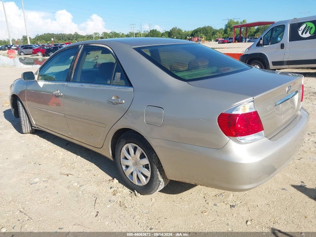 Aukcja sprzedaży 2005 Toyota Camry Le, vin: 4T1BE32K35U977929, numer aukcji: 46063673