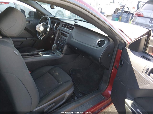 Ford Mustang V6 2014 1ZVBP8AM6E5254971 Image 5