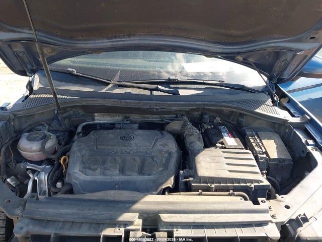 2018 Volkswagen Tiguan მანქანა იყიდება აუქციონზე, vin: 3VV3B7AX9JM065375, აუქციონის ნომერი: 46063682